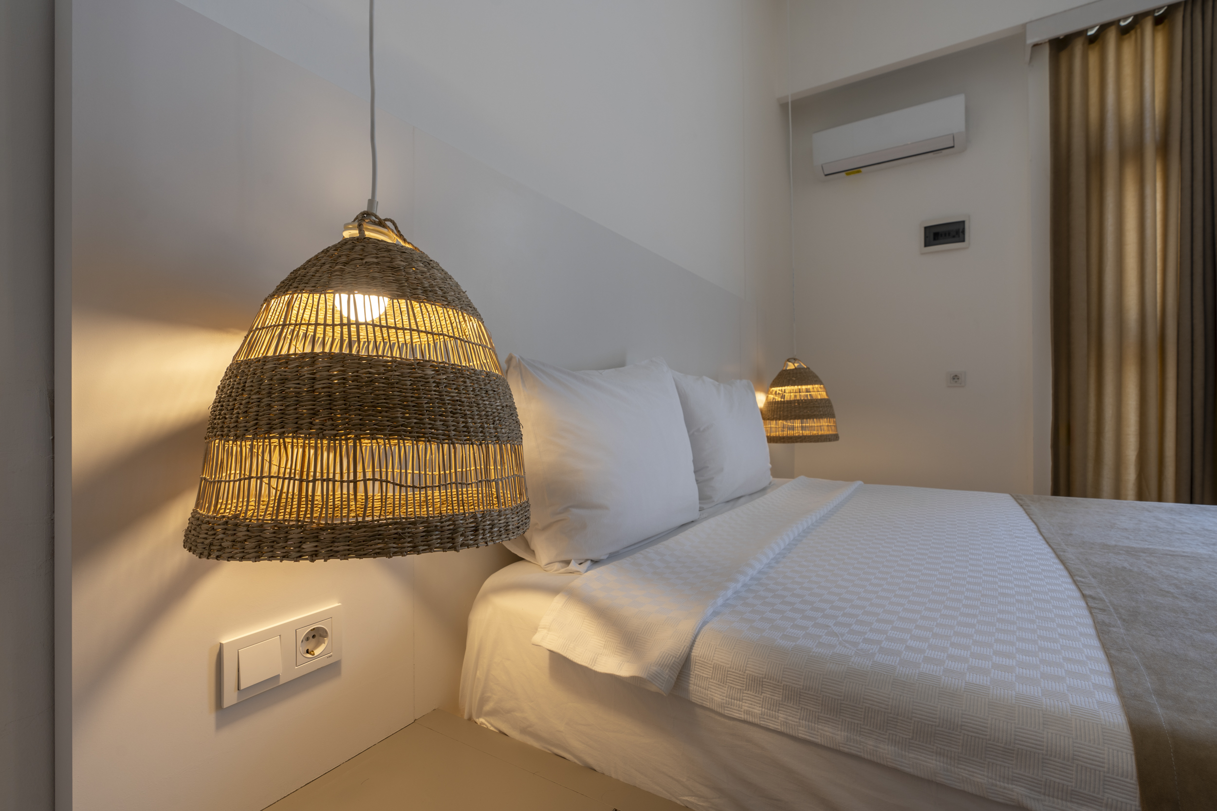 My Hotel Room 1 2500 Px 11 1