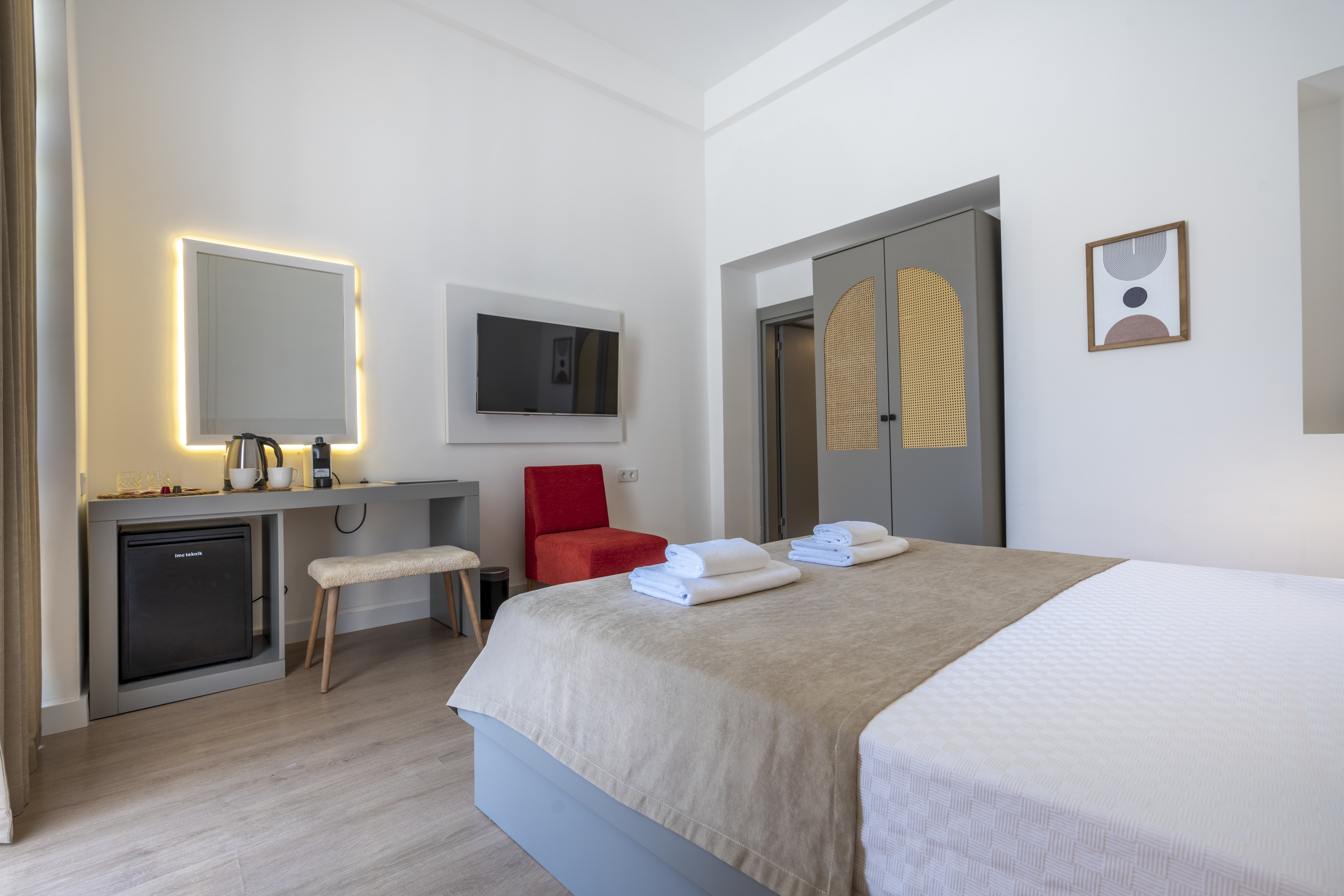 My Hotel Room 1 2500 px 20