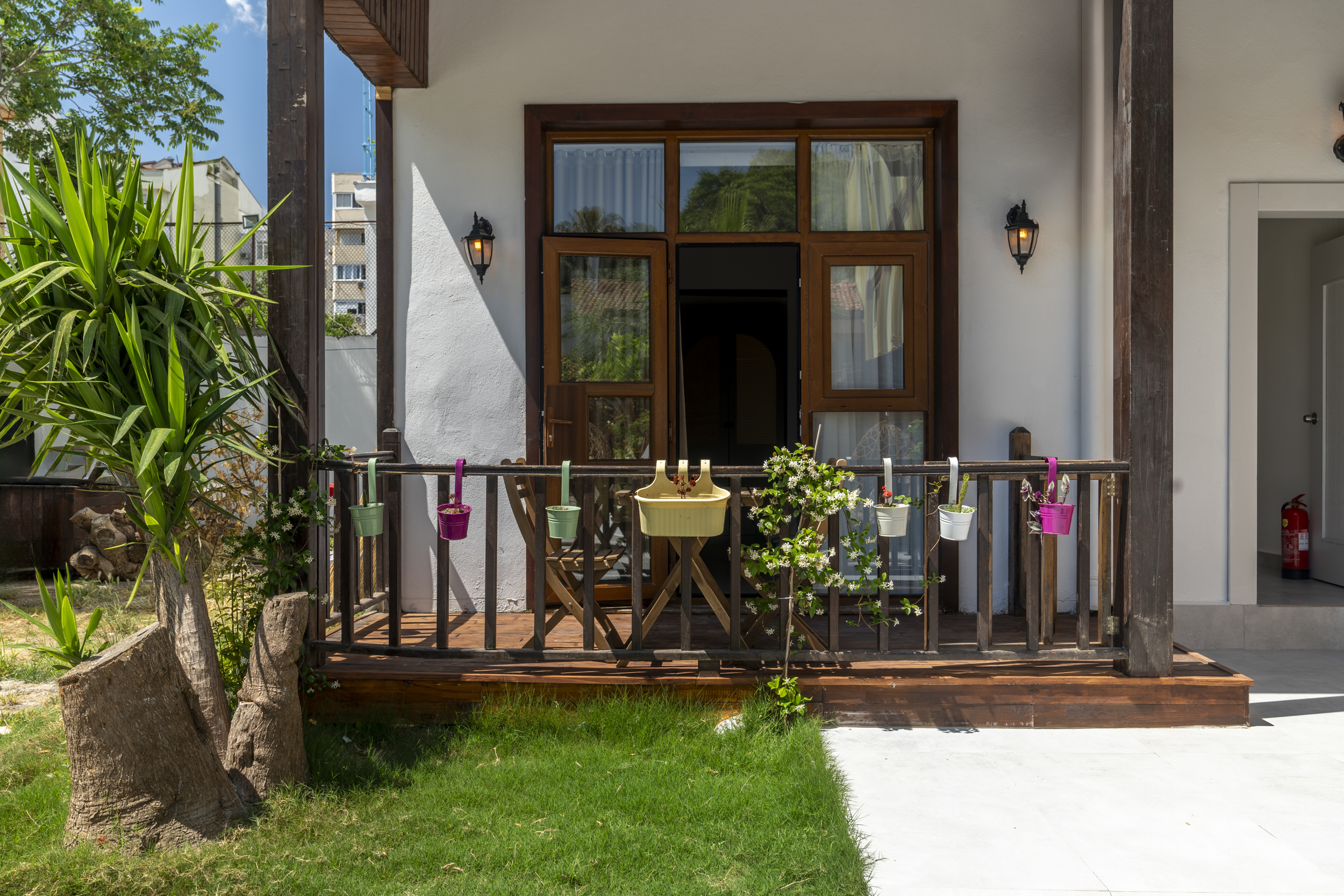 My Hotel Room Garden 2500 px 11